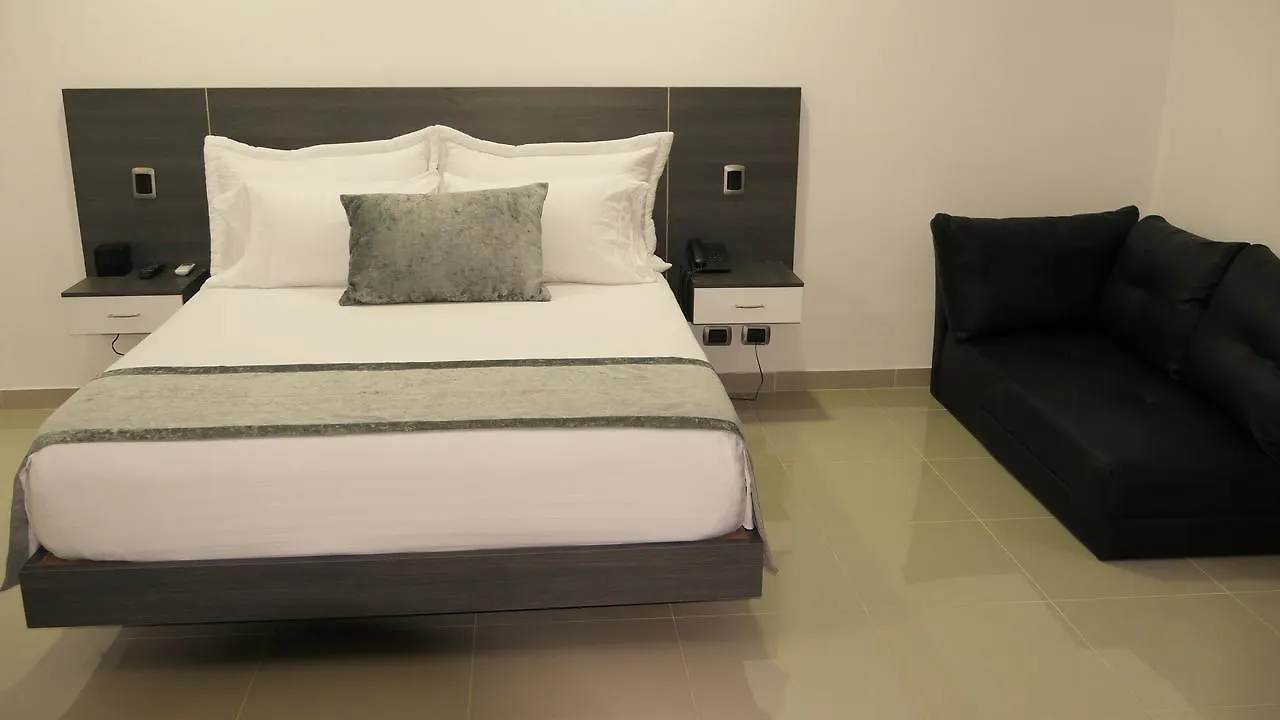 Calle 10 Express Hotel Medellin 2*,  Colombia