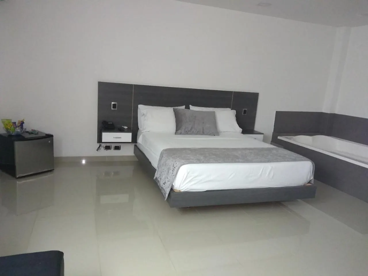 Calle 10 Express Hotel Medellin