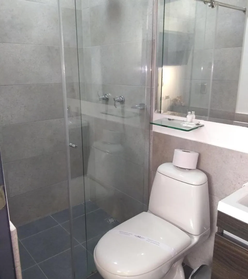 Calle 10 Express Hotel ميديلين